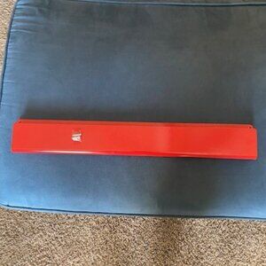 Magnetic messaging board